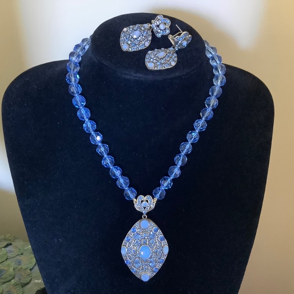 Heidi Daus Set Crystal Blue Locket Necklace & Earrings - Picture 13 of 15